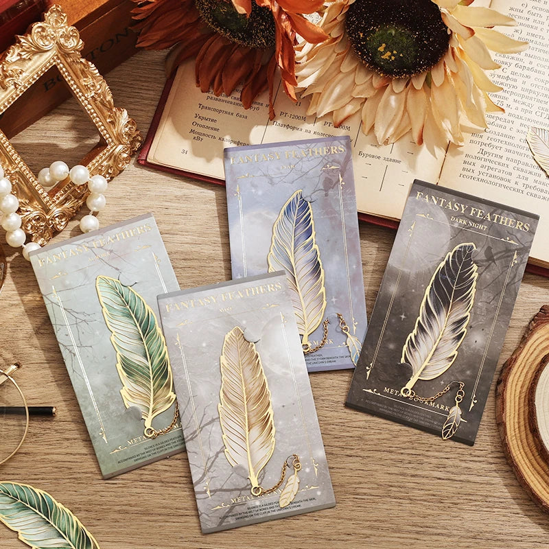 1 Pc Vintage Feather Bronzing Metal Bookmark with Metal Chain Pendant Bookmark for Teachers Friends Book Club Book Lovers