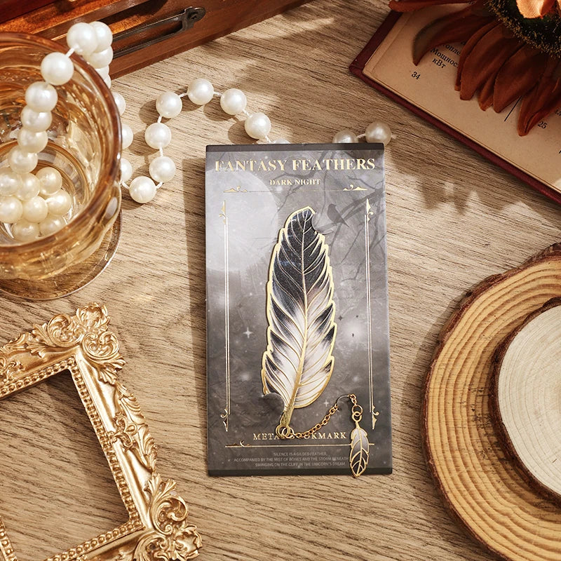 1 Pc Vintage Feather Bronzing Metal Bookmark with Metal Chain Pendant Bookmark for Teachers Friends Book Club Book Lovers