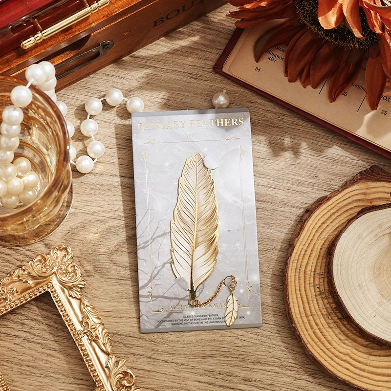 1 Pc Vintage Feather Bronzing Metal Bookmark with Metal Chain Pendant Bookmark for Teachers Friends Book Club Book Lovers